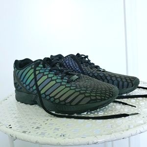 Like new. Rare Adidas Mens Snake Print size 10.5